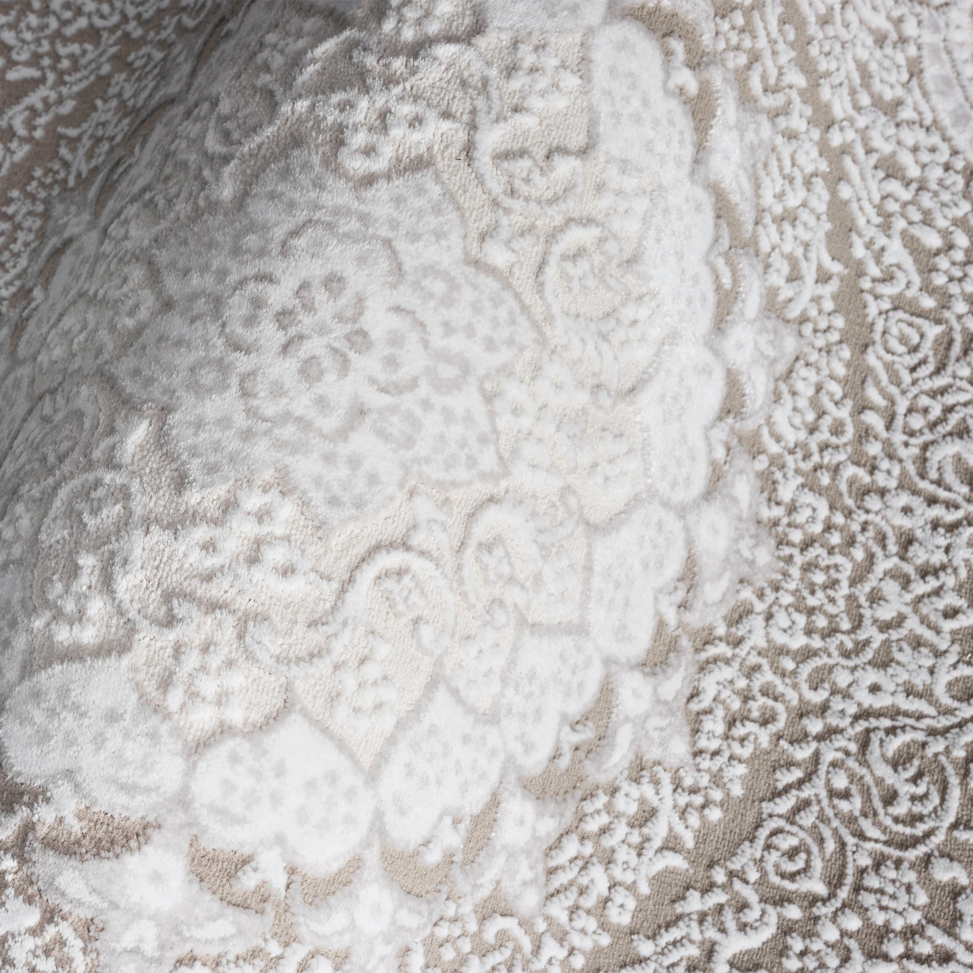 Класичний килим слонова кістка