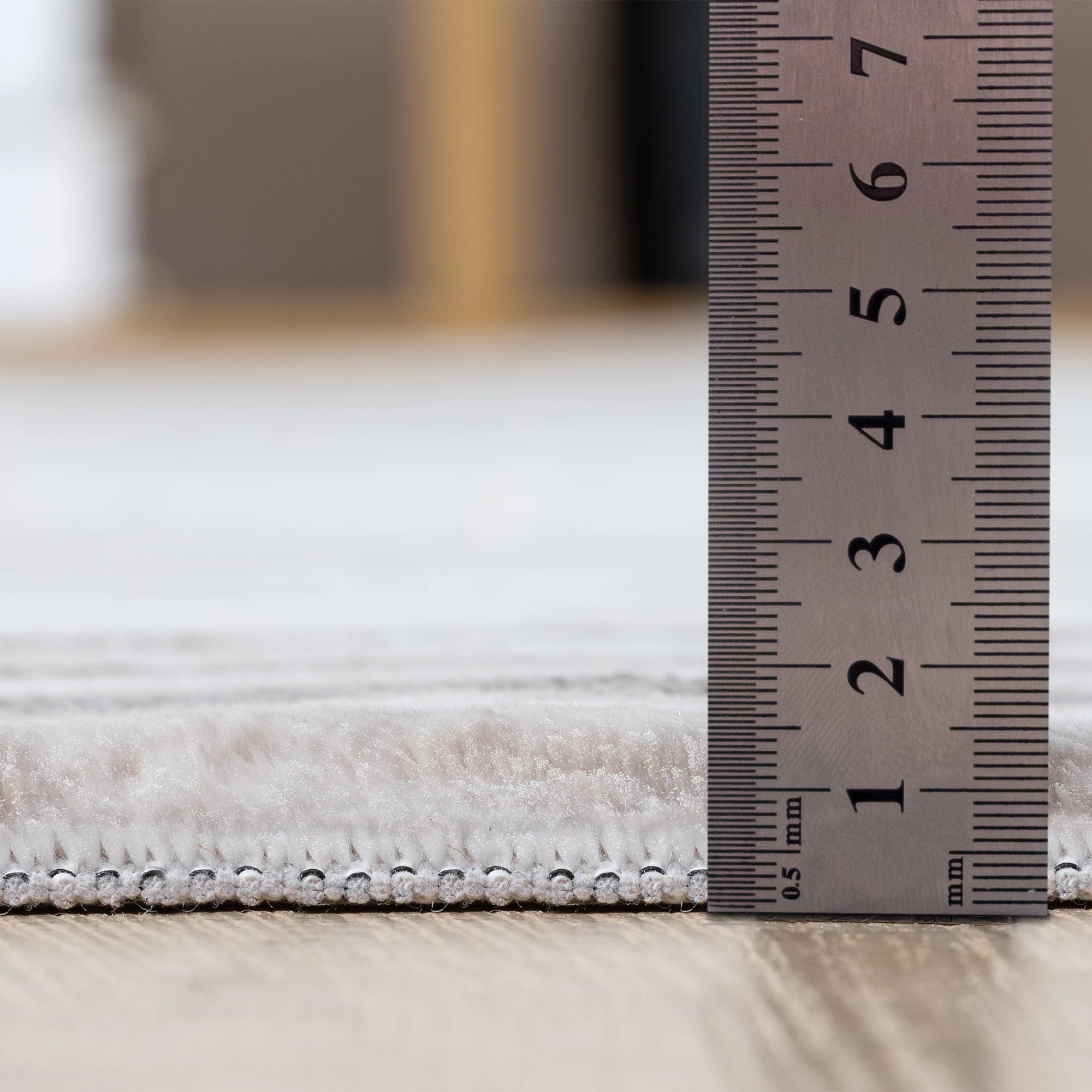 Сучасний килим з концентричними лініями бордюру | Коричневий