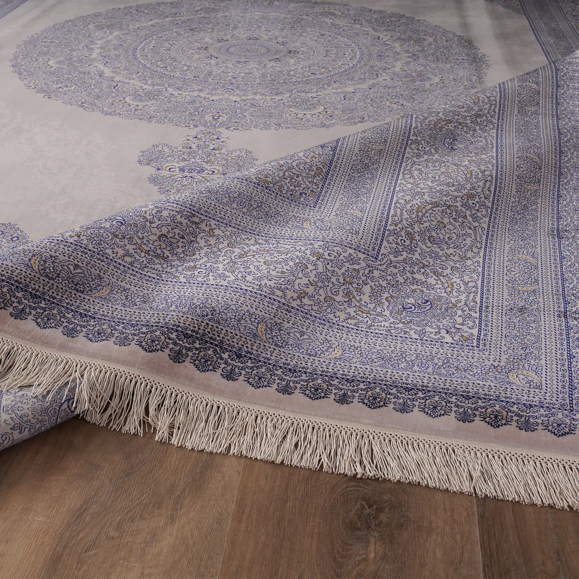 Impeccable Details 100% Handmade Pure Silk Rug - Bella Rugs