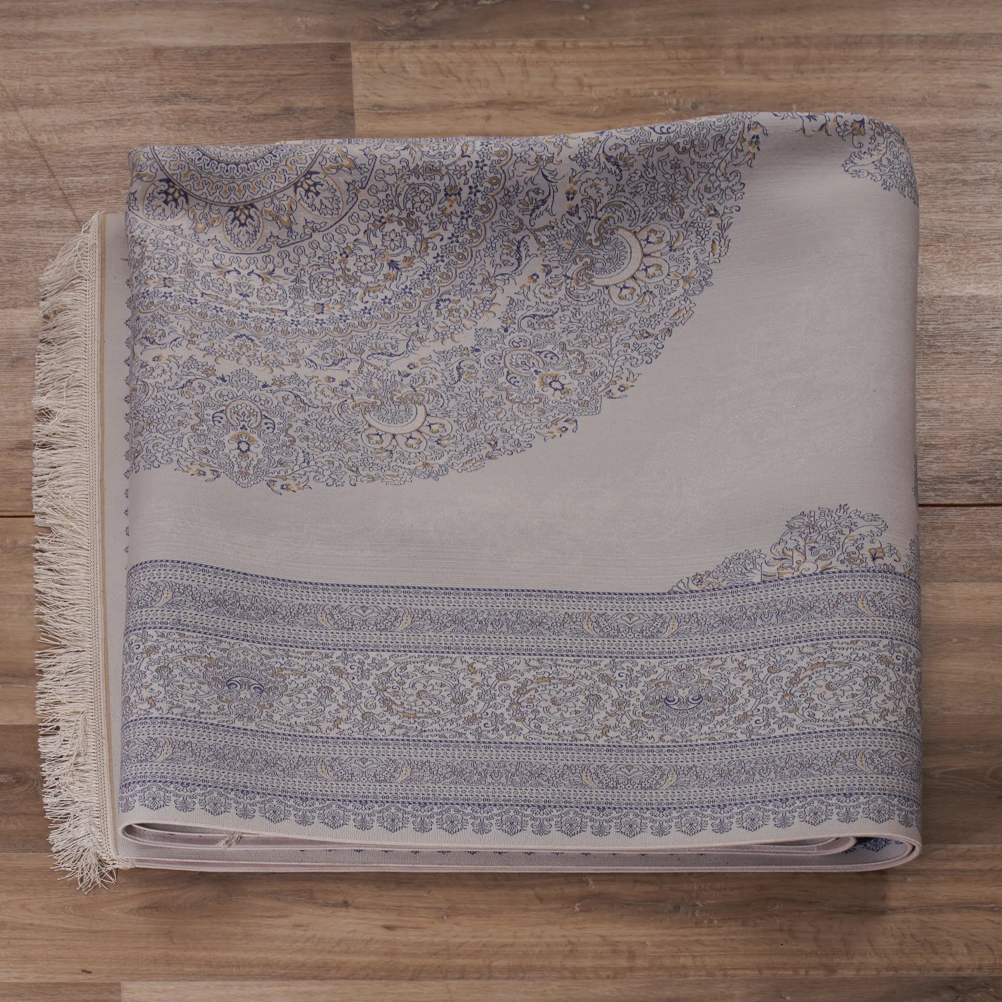 Impeccable Details 100% Handmade Pure Silk Rug - Bella Rugs