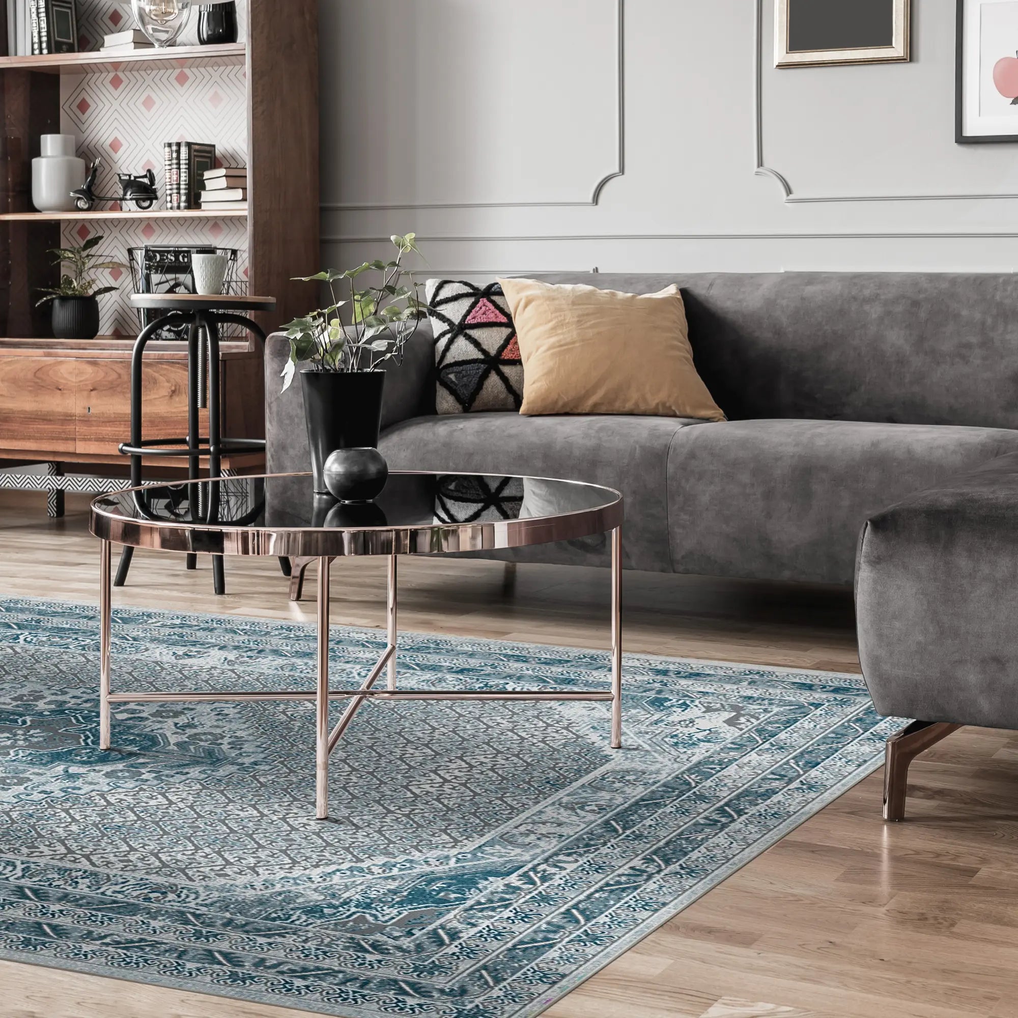 Вінтажний синій килим-медальйон