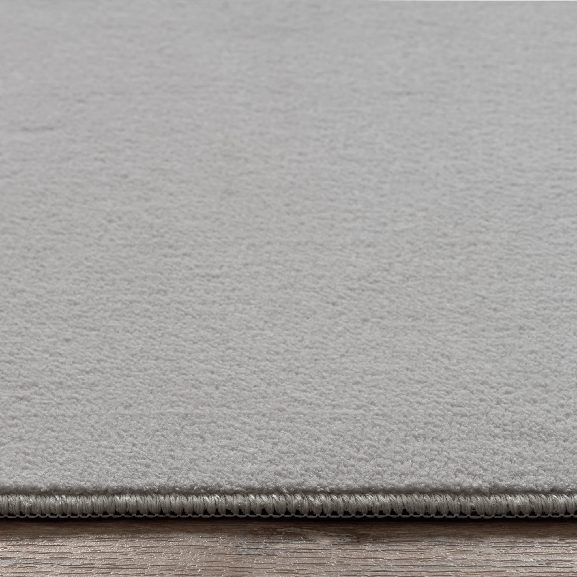 Сучасний килим із суцільного туману