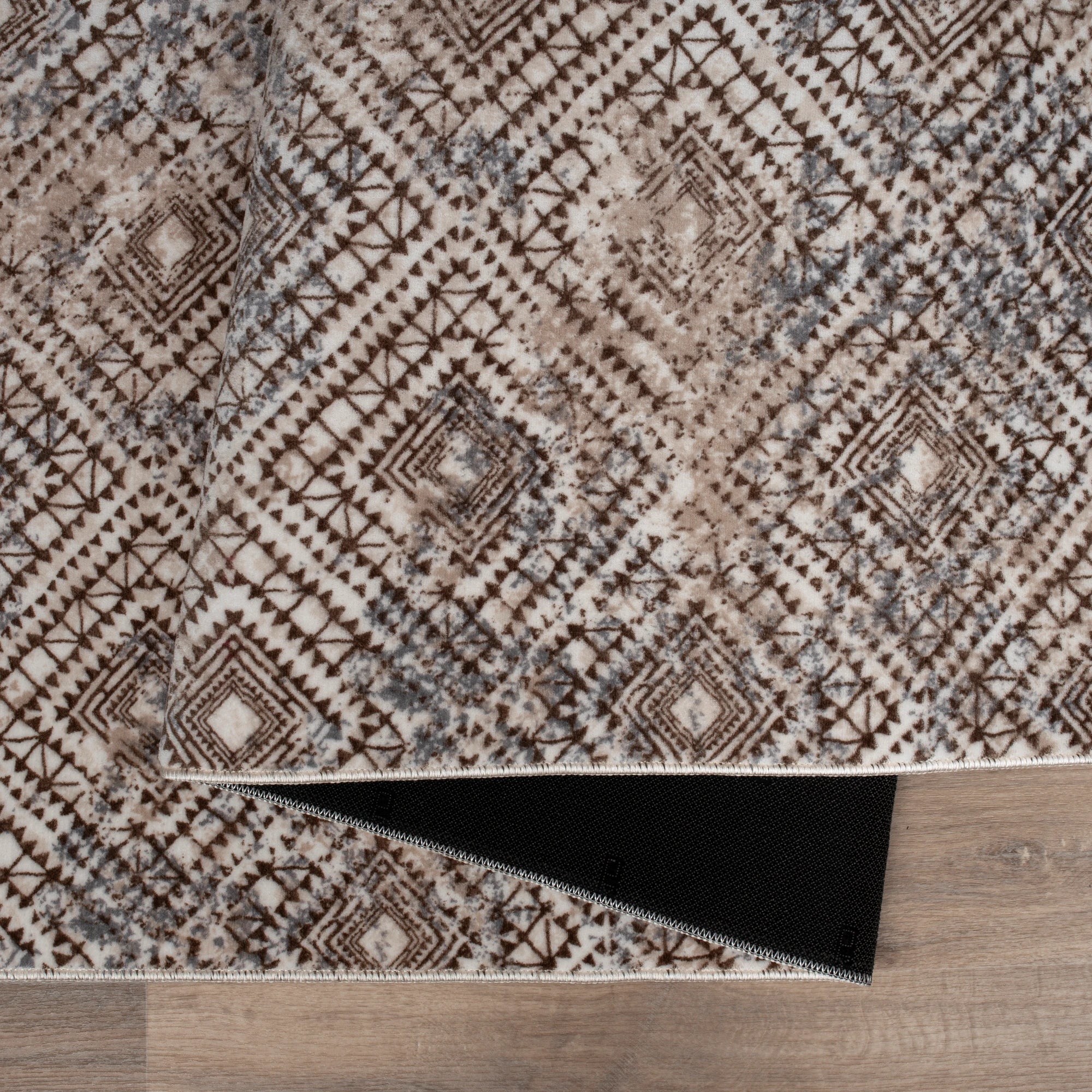 Бохо килим тауп коричневий