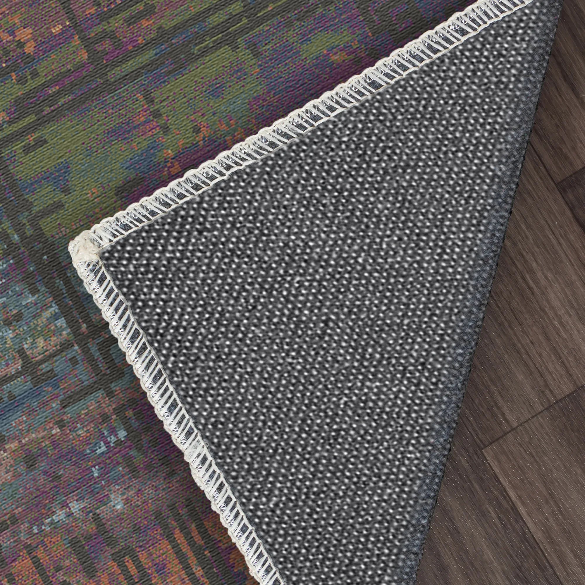 Килим з абстрактними глюками та містичною сливою