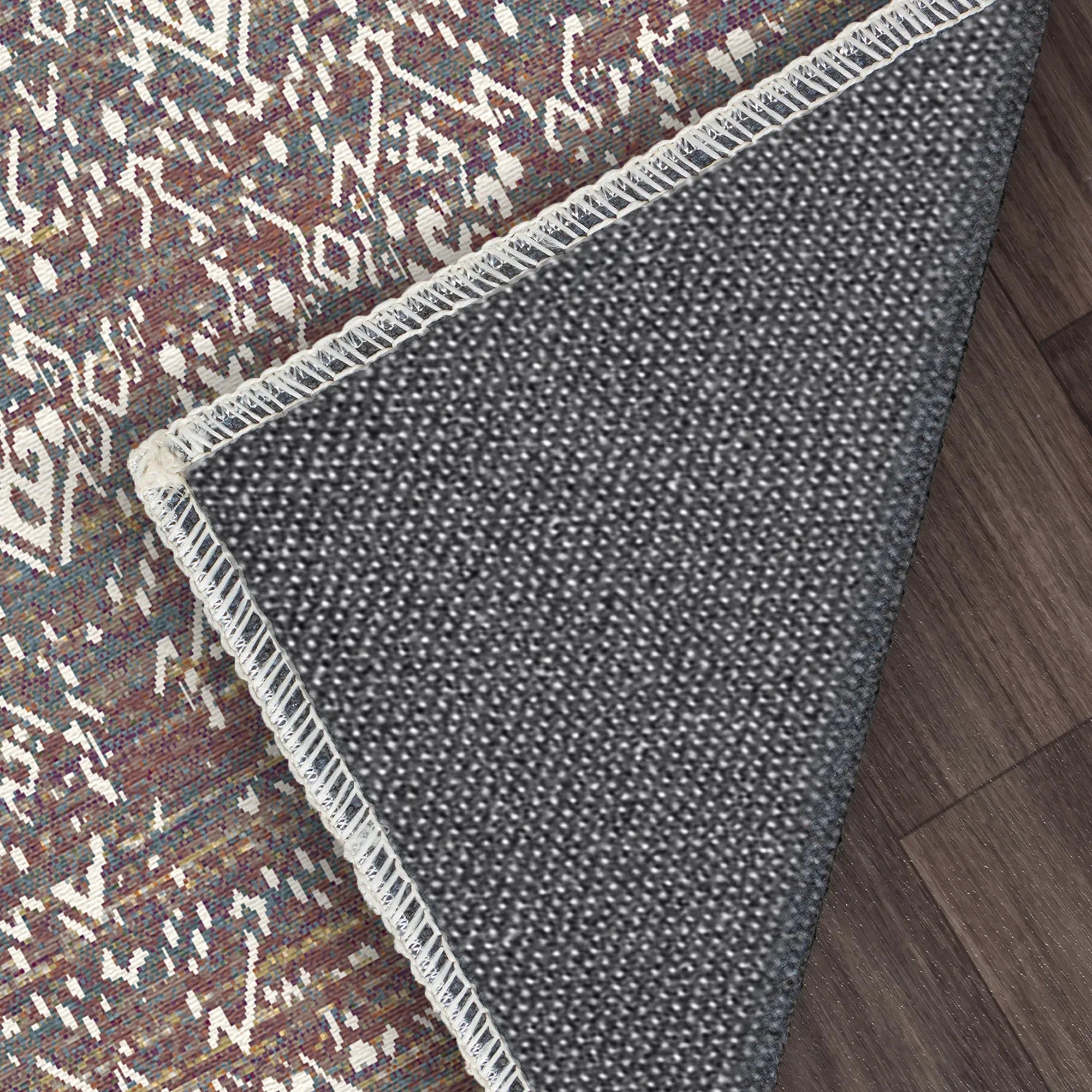 Багряний реліктовий стертий племінний килим