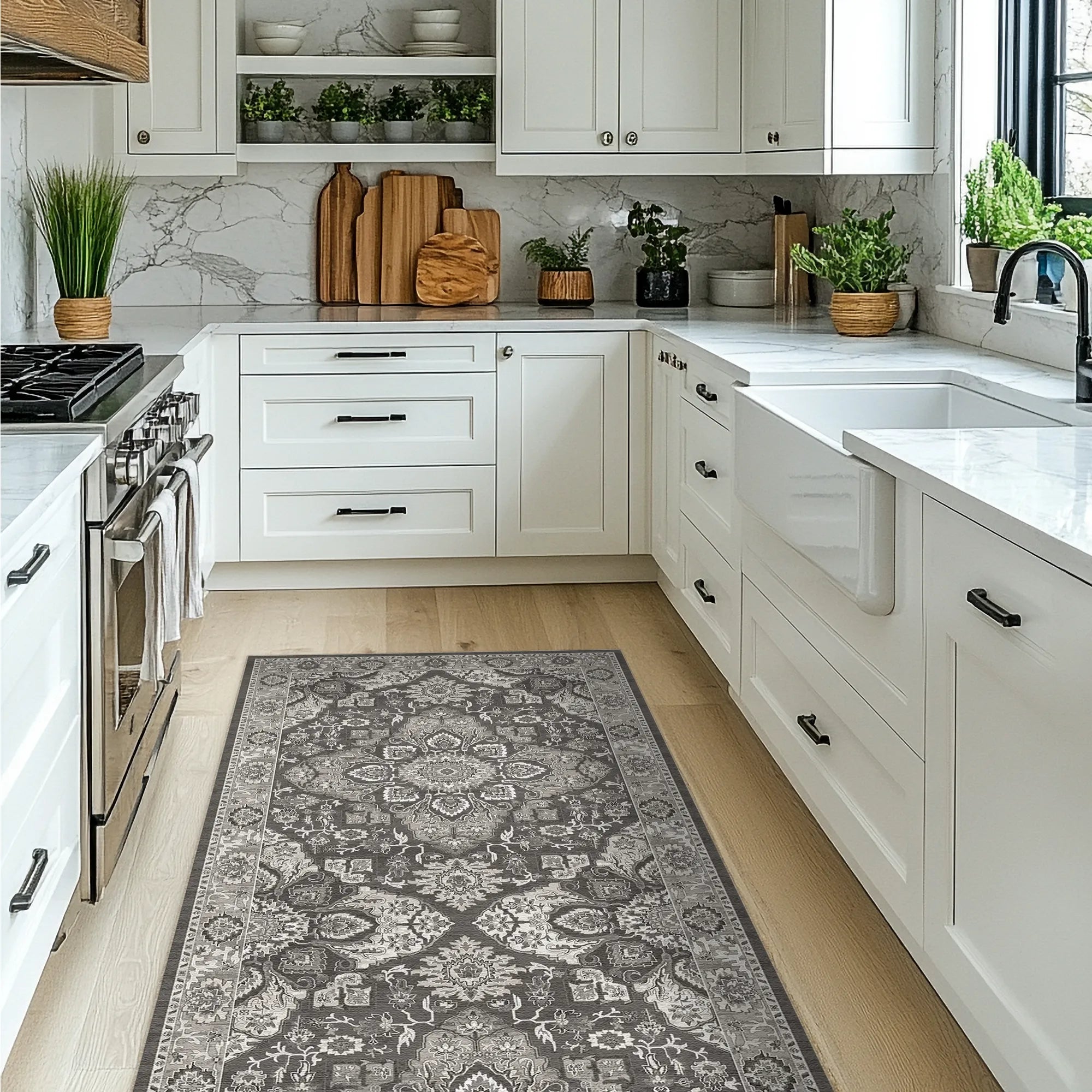 Килим Regency Ornate Medallion Charcoal