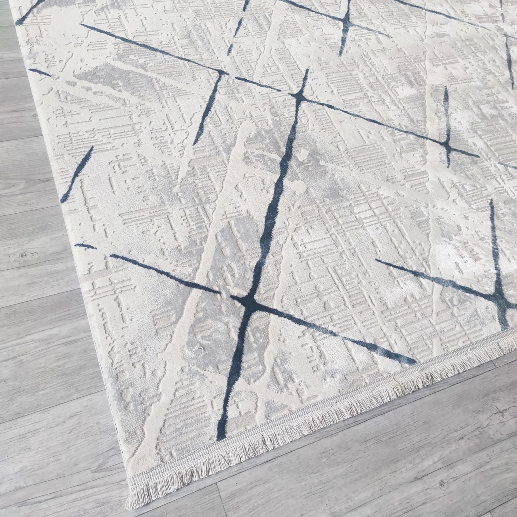 Сучасний синьо-білий абстрактний килим з перехресною штриховкою